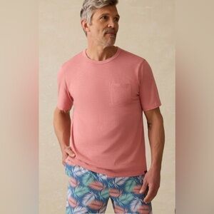 Faherty Sunwashed Regenerative Pocket Crewneck T-Shirt